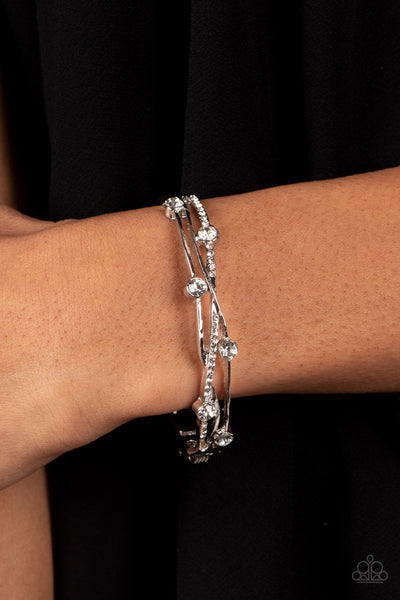 SLAMMIN SPARKLE - WHITE RHINESTONE SILVER HINGED BRACELET - PAPARAZZI