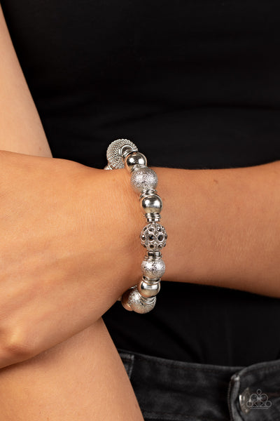 WE TOTALLY MESH - SILVER RHINESTONE SILVER MESH BEAD STRETCHY BRACELET - PAPARAZZI