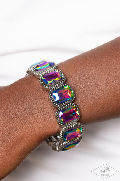 STUDDED SMOLDER - MULTI OIL SPILL GEM SILVER STRETCHY BRACELET - PAPARAZZI