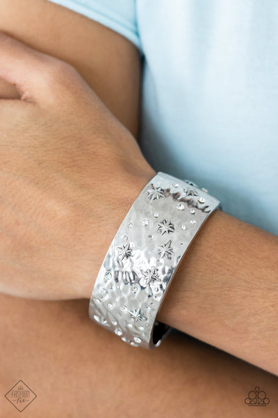 ACROSS THE CONSTELLATIONS - WHITE RHINESTONE SILVER STAR HINGED BRACELET - PAPARAZZI FASHION FIX APRIL