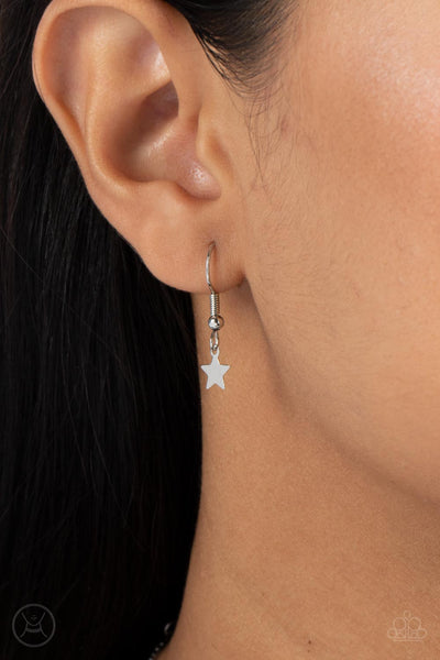 LITTLE LADY LIBERTY - RED RHINESTONE SILVER STAR CHOKER NECKLACE - PAPARAZZI
