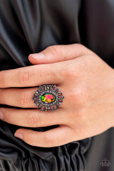 ASTRAL ATTITUDE - MULTI OIL SPILL AND HEMATITE RHINESTONE GUNMETAL RING - PAPARAZZI - AUGUST 2022 LIFE OF THE PARTY EXCLUSIVE