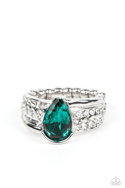 DIVE INTO OBLIVION - GREEN GEM WHITE RHINESTONE SILVER RING - PAPARAZZI