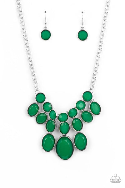 DELECTABLE DAYDREAM - GREEN FACETED BEAD TAPERED SILVER NECKLACE - PAPARAZZI