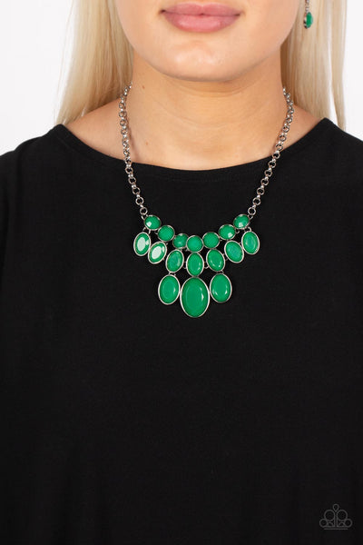 DELECTABLE DAYDREAM - GREEN FACETED BEAD TAPERED SILVER NECKLACE - PAPARAZZI