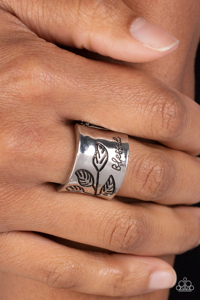 BLESSED WITH BLING - SILVER FLORAL RING - PAPARAZZI