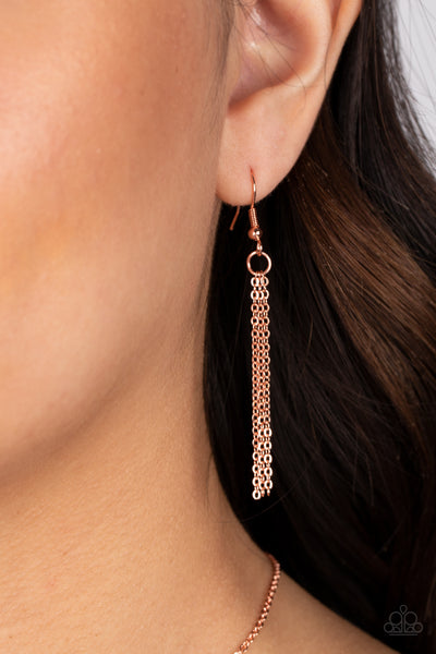 HUGS AND KISSES - COPPER SHINY XO DAINTY NECKLACE - PAPARAZZI