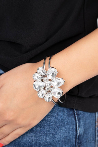 DAUNTLESS IS MORE - WHITE GEM SILVER HINGED BRACELET - PAPARAZZ
