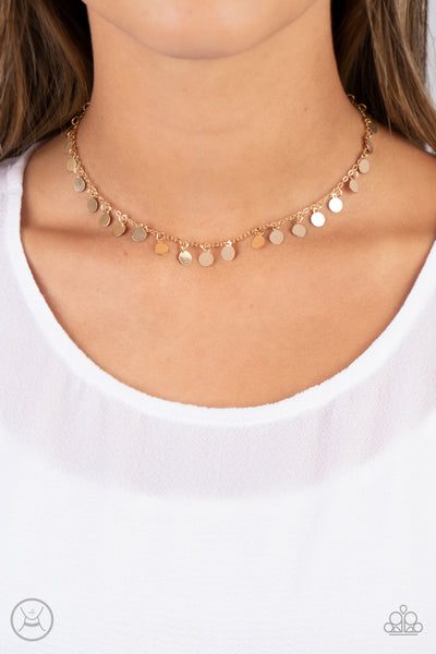 CHAMPAGNE CATWALK - GOLD DISC CHOKER NECKLACE - PAPARAZZ