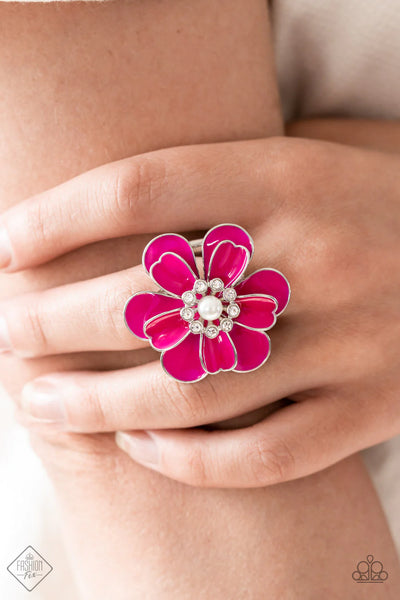 BUDDING BLISS - PINK FLOWER PEARL CENTER SILVER RING - PAPARAZZI FASHION FIX SEPTEMBER 2022
