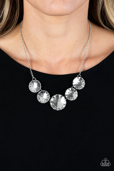 SWANKY SHIMMER - WHITE RHINESTONE SILVER DISC NECKLACE - PAPARAZZI