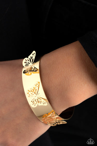 MAGICAL MARIPOSAS - GOLD BUTTERFLY CUFF BRACELET - PAPARAZZI