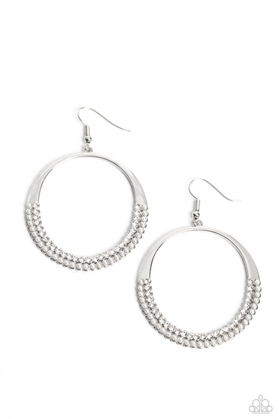 MATERIAL PEARL - WHITE PEARL AND RHINESTONE SILVER CIRCLE EARRINGS - PAPARAZZI