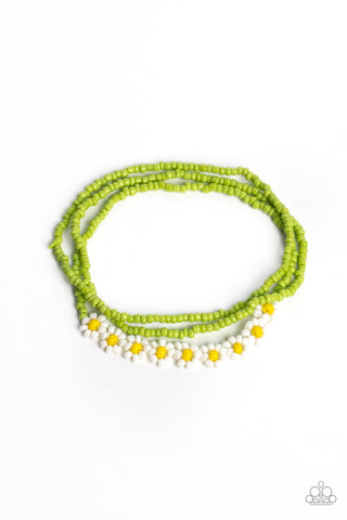 BUZZWORTHY BOTANICALS - WHITE AND GREEN SEED BEAD FLOWER STRETCHY BRACELET - PAPARAZZI