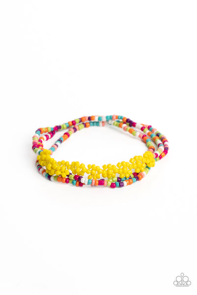 BUZZWORTHY BOTANICALS - MULTI COLOR YELLOW FLOWER SEED BEAD STRETCHY BRACELET - PAPARAZZI
