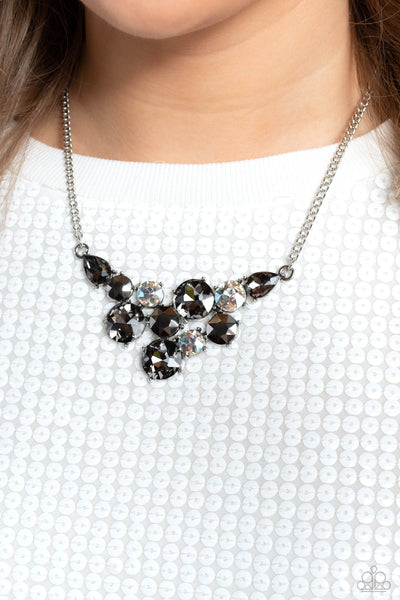 ROUND ROYALTY - SILVER SMOKY HEMATITE WHITE GEM SILVER SHORT NECKLACE - PAPARAZZI