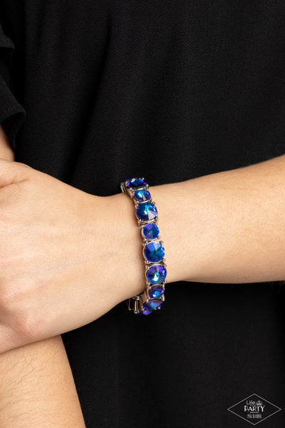 BORN TO BEDAZZLE - BLUE OIL SPILL GEM SILVER STRETCHY BRACELET - PAPARAZZI