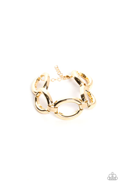 CONSTRUCTED CHIC - GOLD OVAL LINK BRACELET - PAPARAZZI