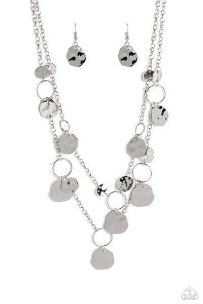HAMMERED HORIZONS - SILVER DISC LAYERED NECKLACE - PAPARAZZI