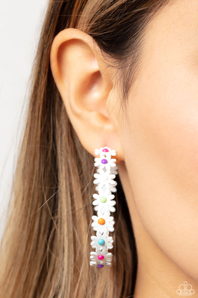 DAISY DISPOSITION -MULTI FLOWER HOOP EARRINGS - PAPARAZZI