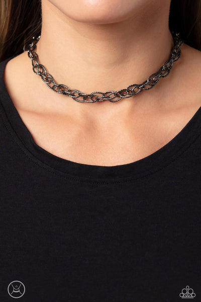 IF I ONLY HAD A CHAIN - BLACK GUN METAL CHOKER NECKLACE - PAPARAZZI