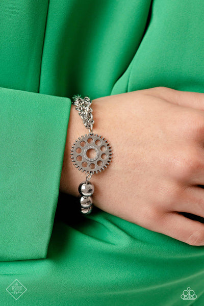 AGE OF STEAMPUNK - WHITE RHINESTONE SILVER CHAIN BRACELET - PAPARAZZI - FASHION FIX APRIL 2023