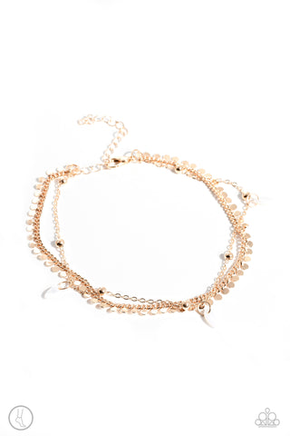 SURF CITY - WHITE SHELL GOLD ANKLET - PAPARAZZI
