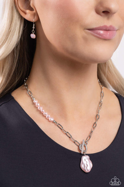 COURTING COSMOPOLITAN - PINK PEARL SILVER TOGGLE SHORT NECKLACE - PAPARAZZI