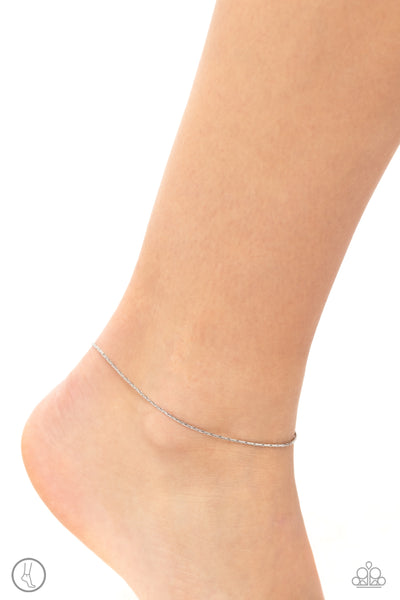 HIGH-TECH TEXTURE - SILVER THIN WIRE ANKLET - PAPARAZZI