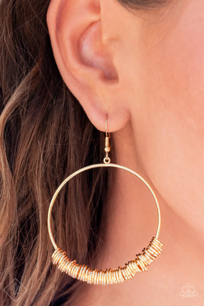 RETRO RINGLEADER - GOLD CIRCLE EARRINGS - PAPARAZZI - FASHION FIX OCTOBER 2021