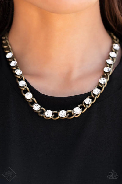 MAJOR MOXIE - BRASS AND WHITE RHINESTONE NECKLACE - PAPARAZZI FASHION FIX MAY 2022